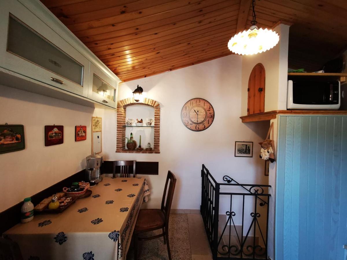 "Il Nido" Lejlighed Sermoneta Eksteriør billede